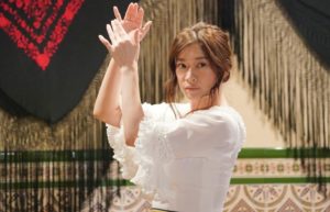 篠原涼子の画像３
