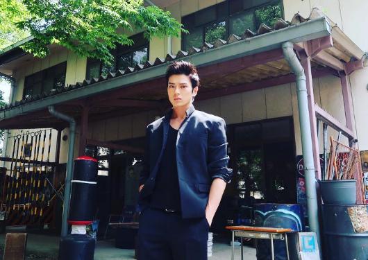 新田真剣佑の写真5