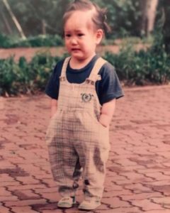 本田翼の幼少期の写真