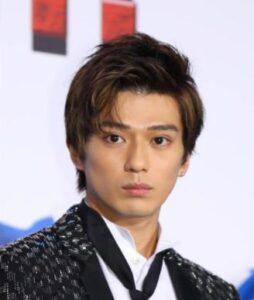 新田真剣佑の写真1