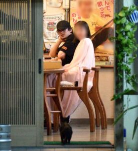 新田真剣佑の沖縄デート写真1