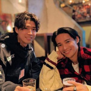 黄皓と久保裕也
