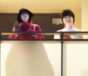 あいみょんと尾崎世界観の2ショット写真2