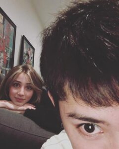 Takaのインスタ写真に写るエミリーラッド