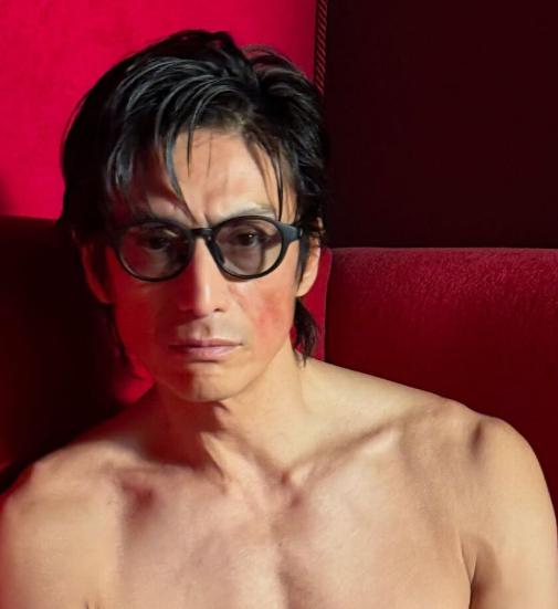 伊勢谷友介の現在の写真