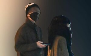 松本愛と川谷絵音の週刊誌写真3