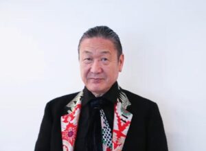 伊勢谷友介の父親