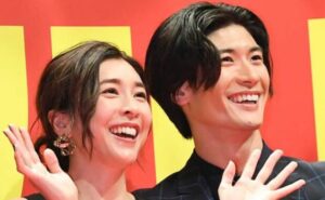 竹内結子と三浦春馬の写真