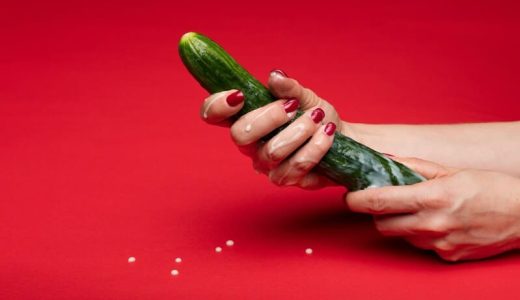 オナニーの体勢間違えていない？間違えたシコり方のリスクや正しいやり方を解説
